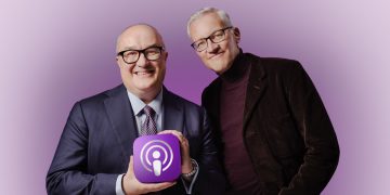 پادکست اپل The Rest Is History را به عنوان نمایش سال 2025 معرفی کرد